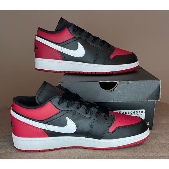 Jordan 1 Low Alternate Bred Toe - Size 7Y - Picture 2 of 12